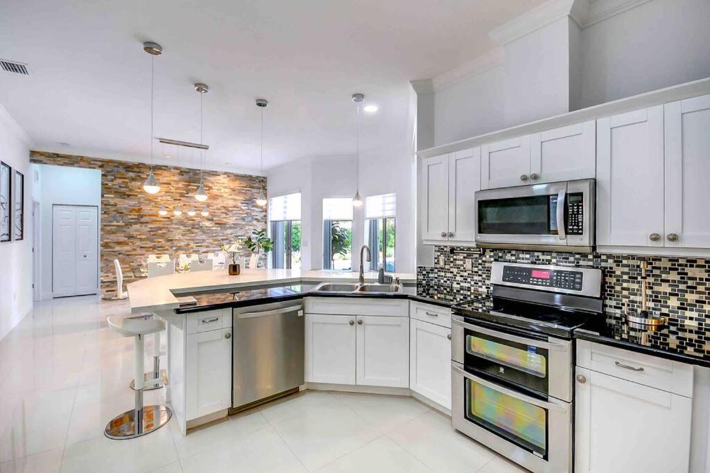 Miami 5Br Villa W Heated Pool, Games & Bbq L01 Cutler Bay Bagian luar foto