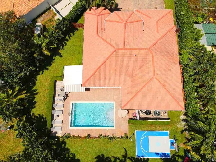 Miami 5Br Villa W Heated Pool, Games & Bbq L01 Cutler Bay Bagian luar foto