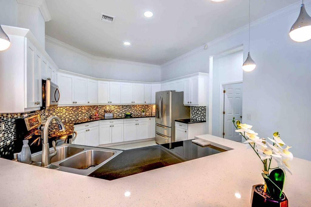 Miami 5Br Villa W Heated Pool, Games & Bbq L01 Cutler Bay Bagian luar foto